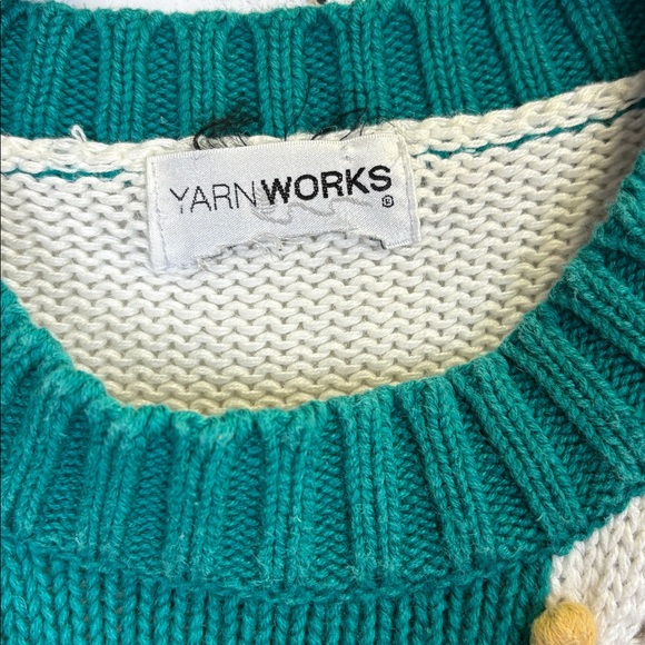 Vintage Yarnworks Colorful Christmas Sweater with Festive Design/ Size L-XL - Picture 2 of 10